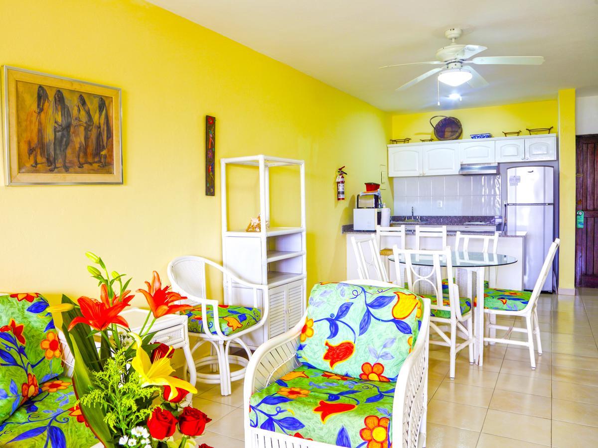 Nautibeach Beach Front Condos In North Beach Isla Mujeres Dış mekan fotoğraf