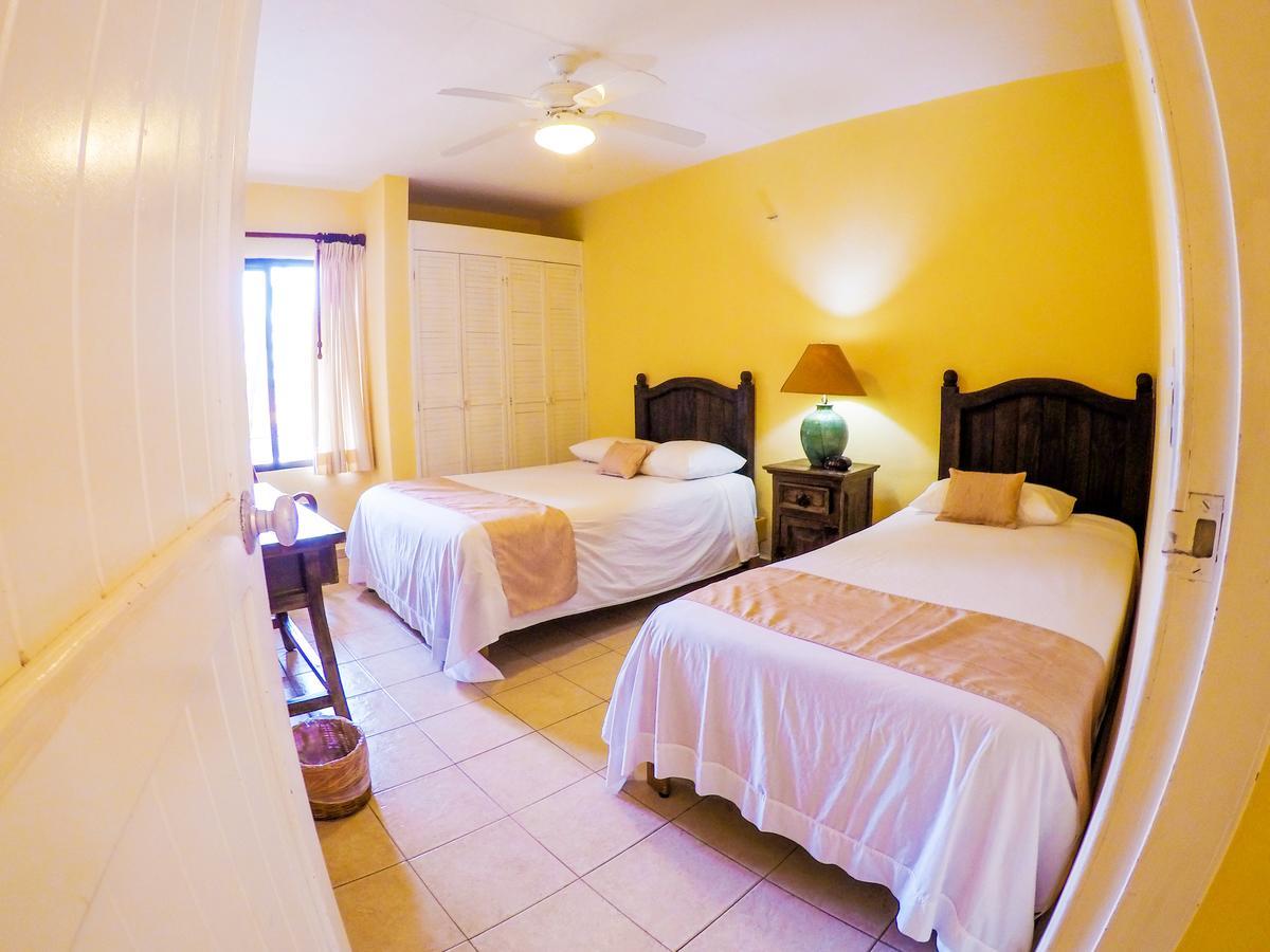 Nautibeach Beach Front Condos In North Beach Isla Mujeres Dış mekan fotoğraf
