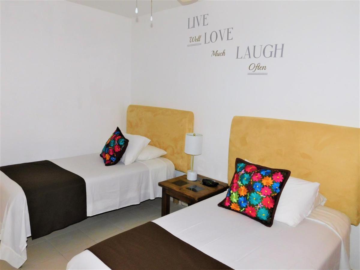 Nautibeach Beach Front Condos In North Beach Isla Mujeres Dış mekan fotoğraf